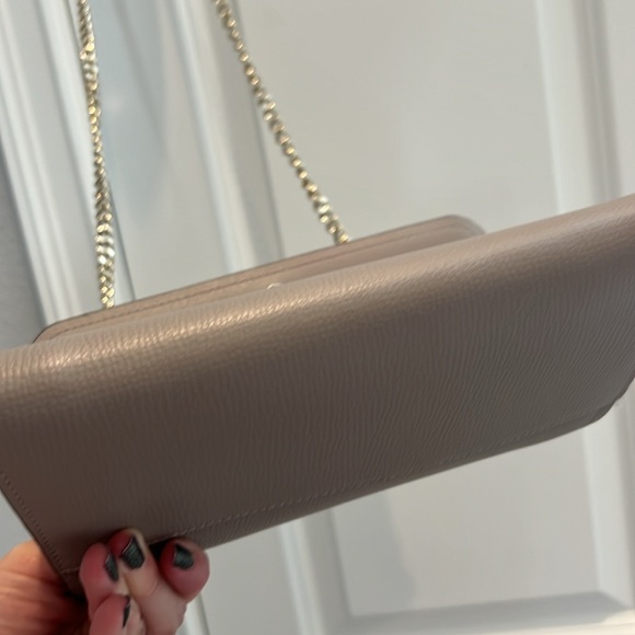 Kate Spade taupe crossbody NWT/NWOT - Picture 5 of 7